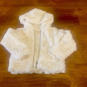 Never worn white Sherpa kids jacket